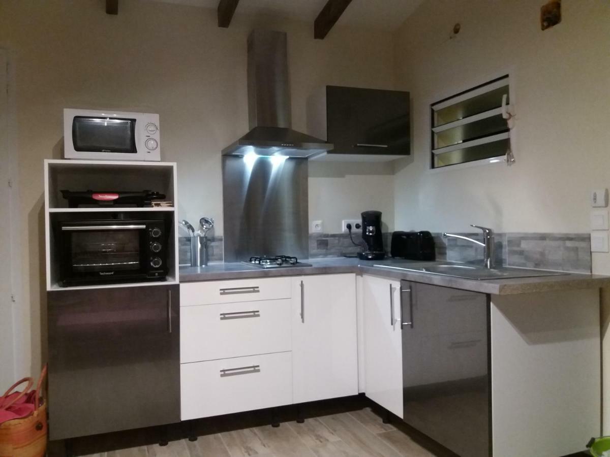 Gite Manguier Apartment Bouillante Bagian luar foto