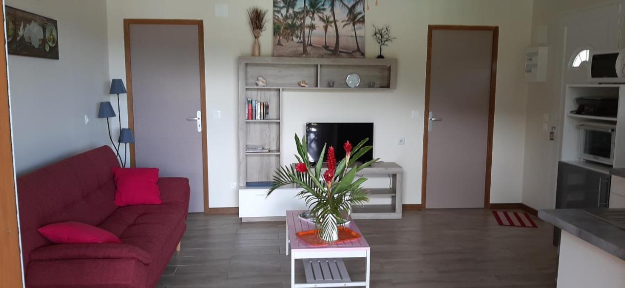 Gite Manguier Apartment Bouillante Bagian luar foto